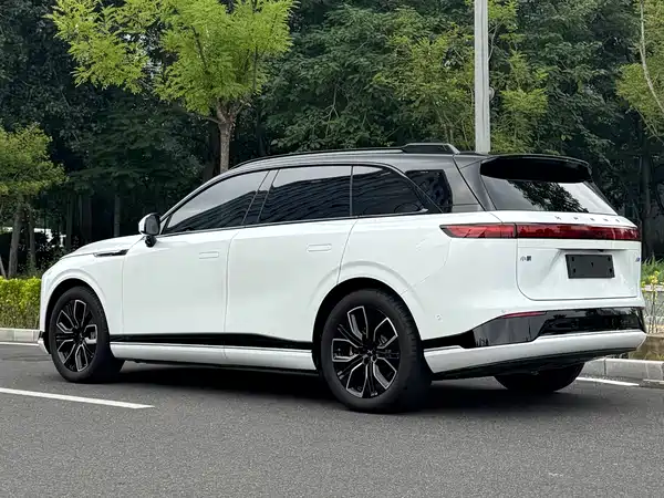 XPeng G9 2025