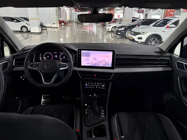 Volkswagen Tiguan L 2026