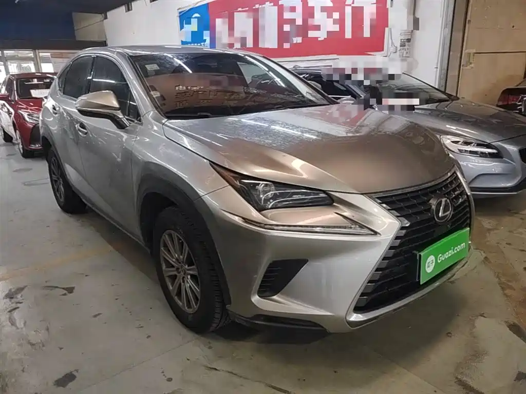 Lexus NX 2018 — фото 4
