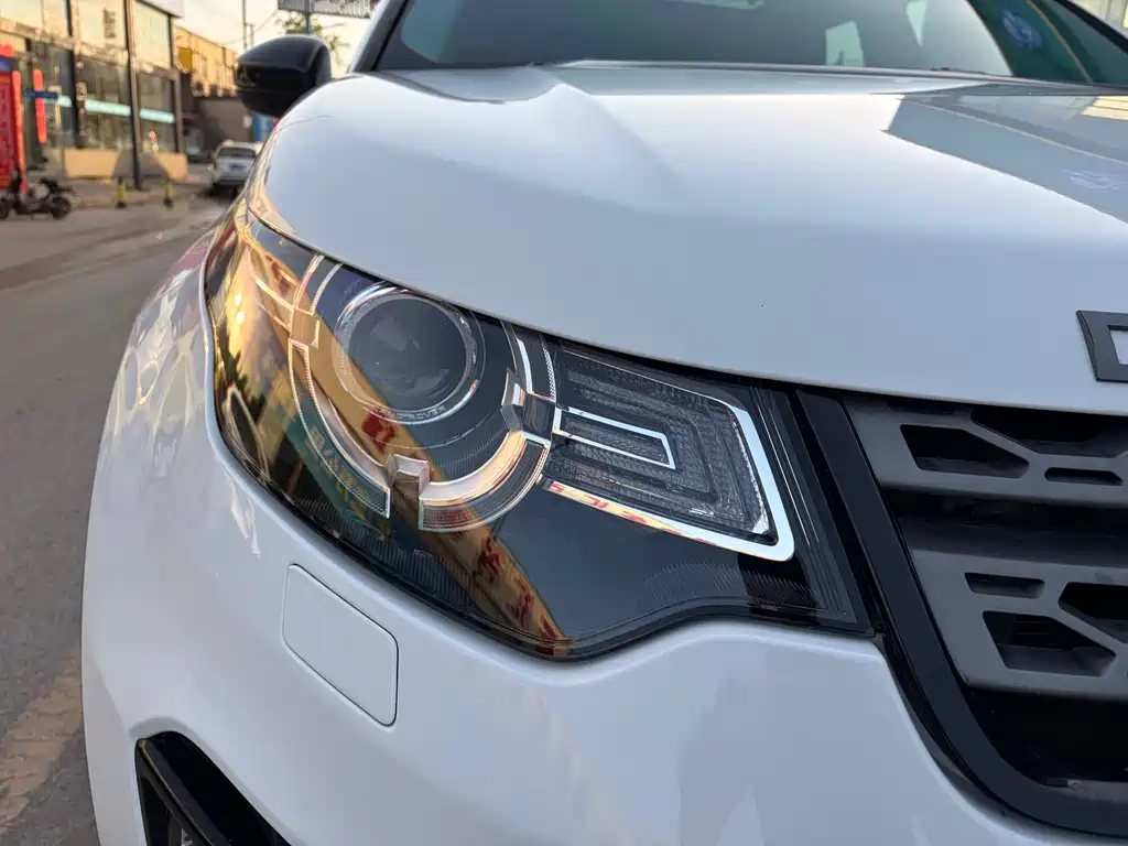Land Rover Discovery Sport 2018 — фото 4