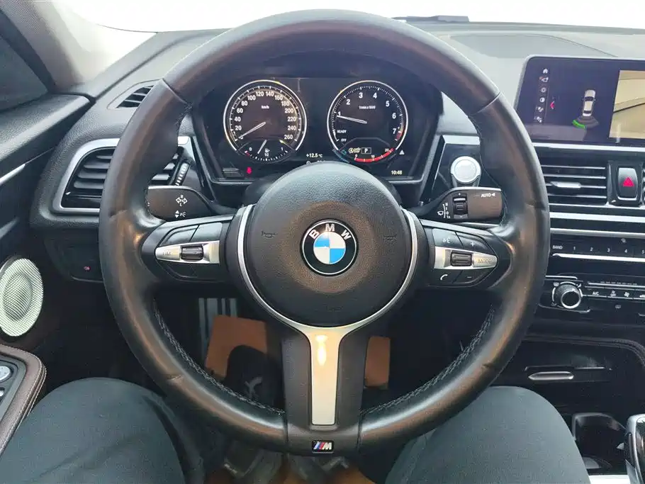 BMW 1 Series 2021 — фото 15