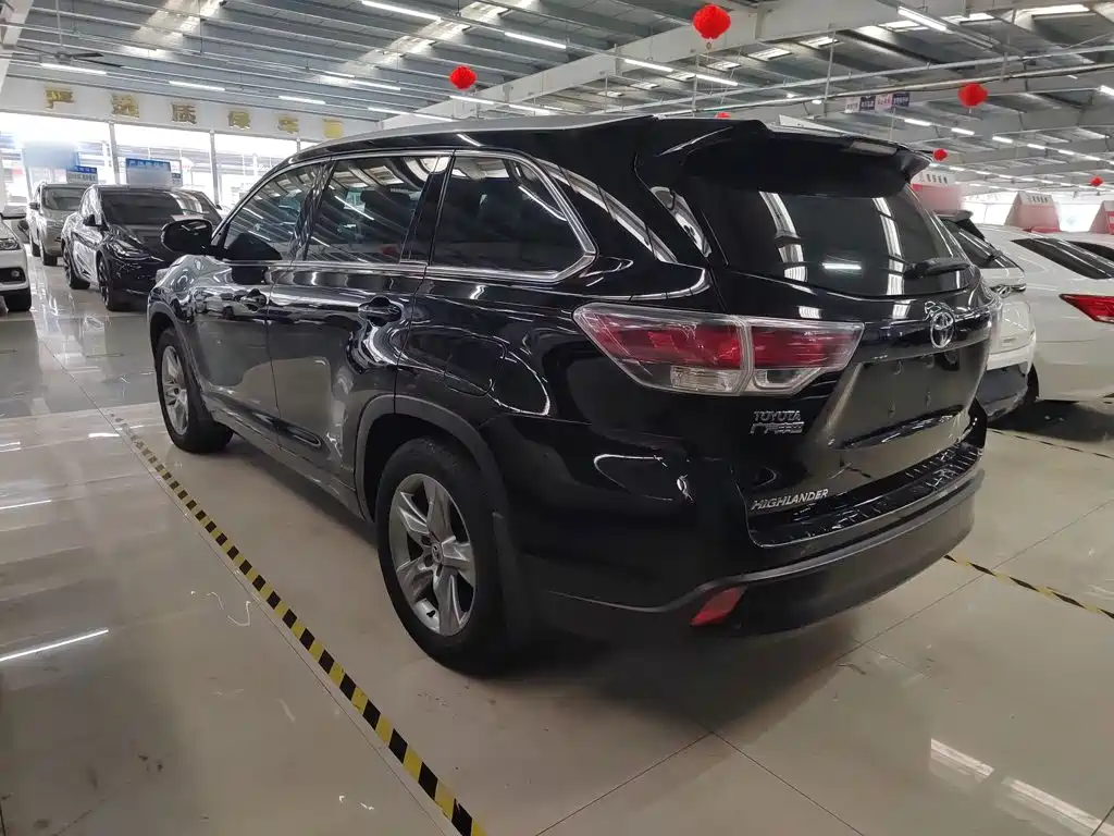 Toyota Highlander 2016 — фото 23