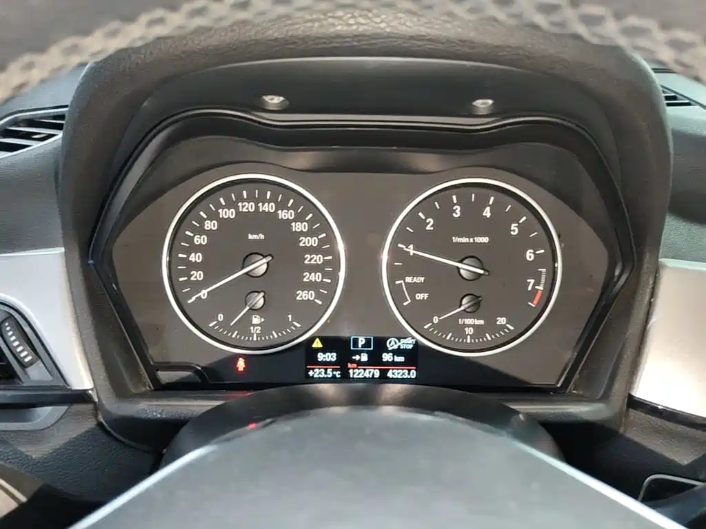 BMW X1 2017 — фото 12