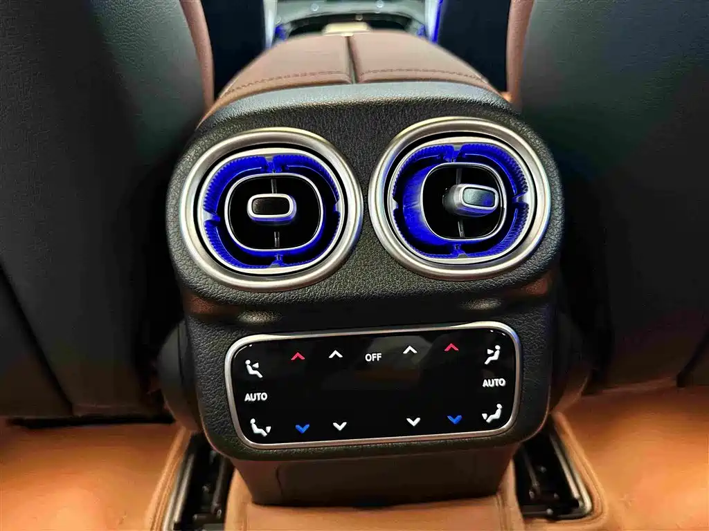 Mercedes-Benz GLC 2025 — фото 16
