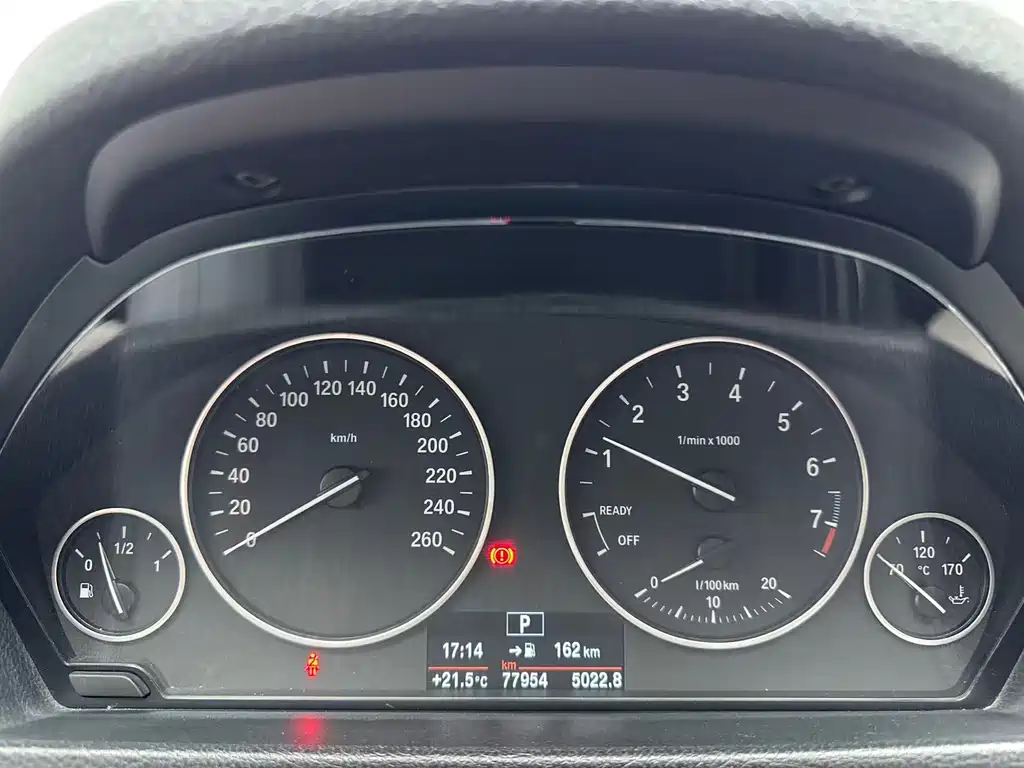 BMW 3 Series 2015 — фото 9