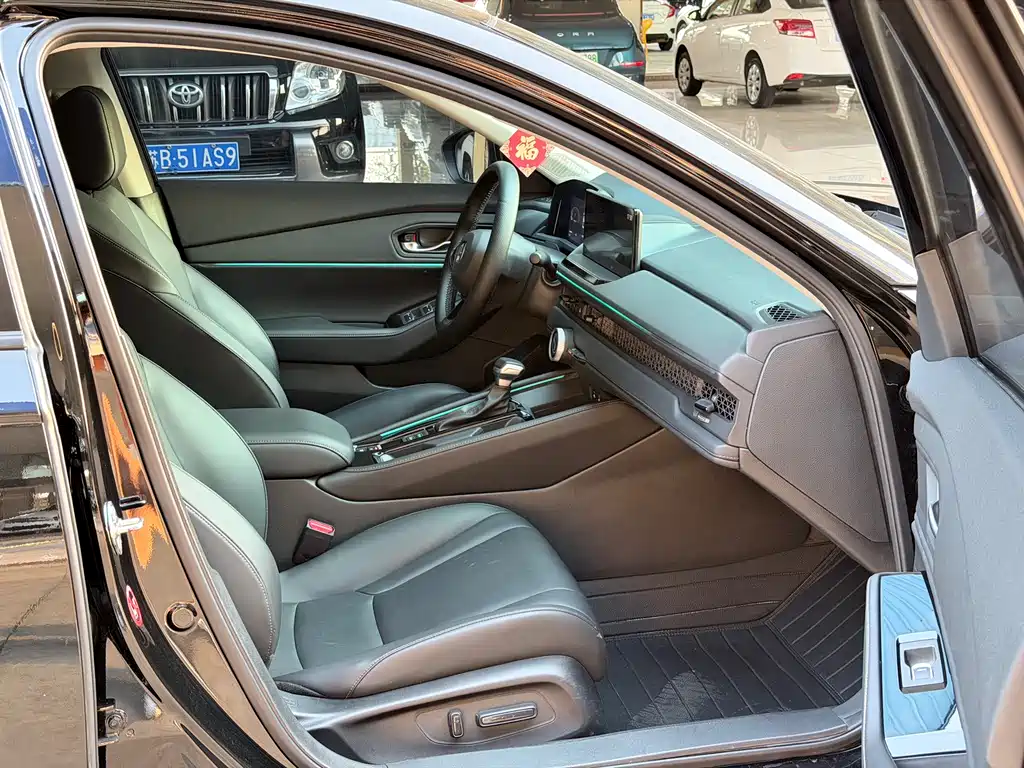 Honda Accord 2023 — фото 7