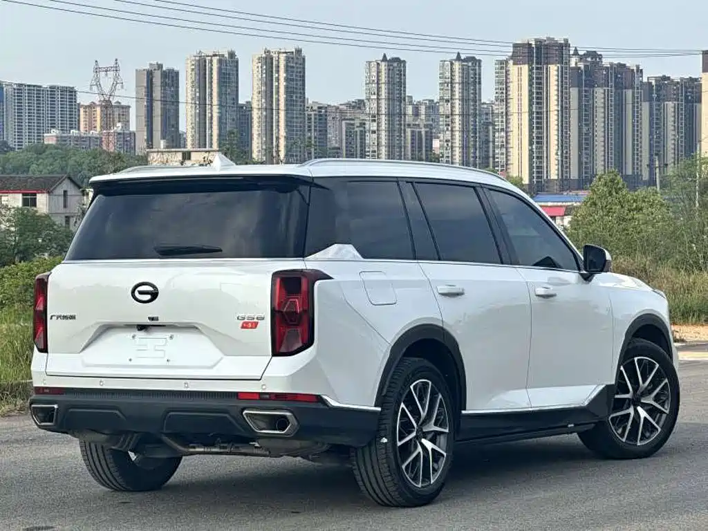 GAC Motor Trumpchi GS8 2022 — фото 16