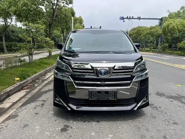 Toyota Vellfire 2019