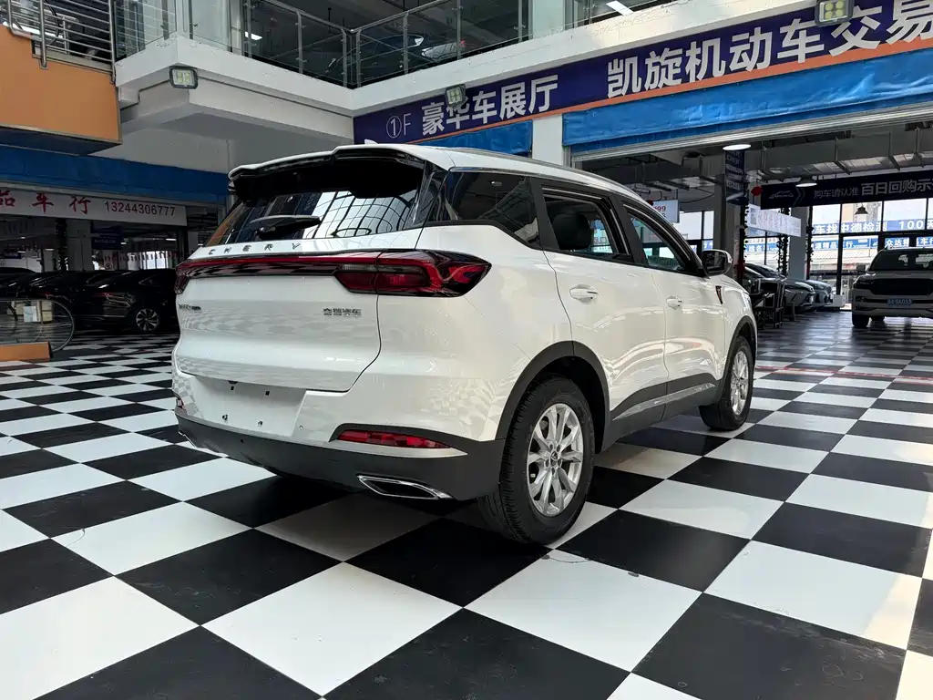 Chery Tiggo 7 PLUS 2021 — фото 18