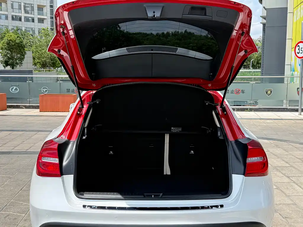 Mercedes-Benz GLA 2016 — фото 22