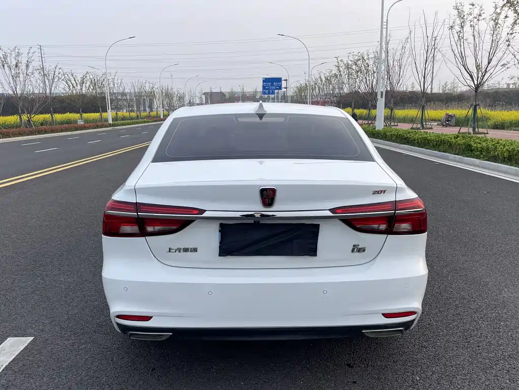 Roewe i6 Classic 2018 — фото 5