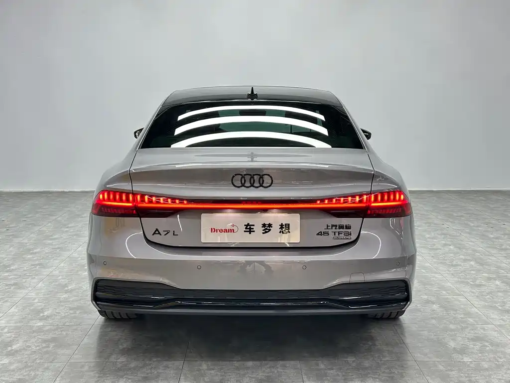 Audi A7L 2023 — фото 5
