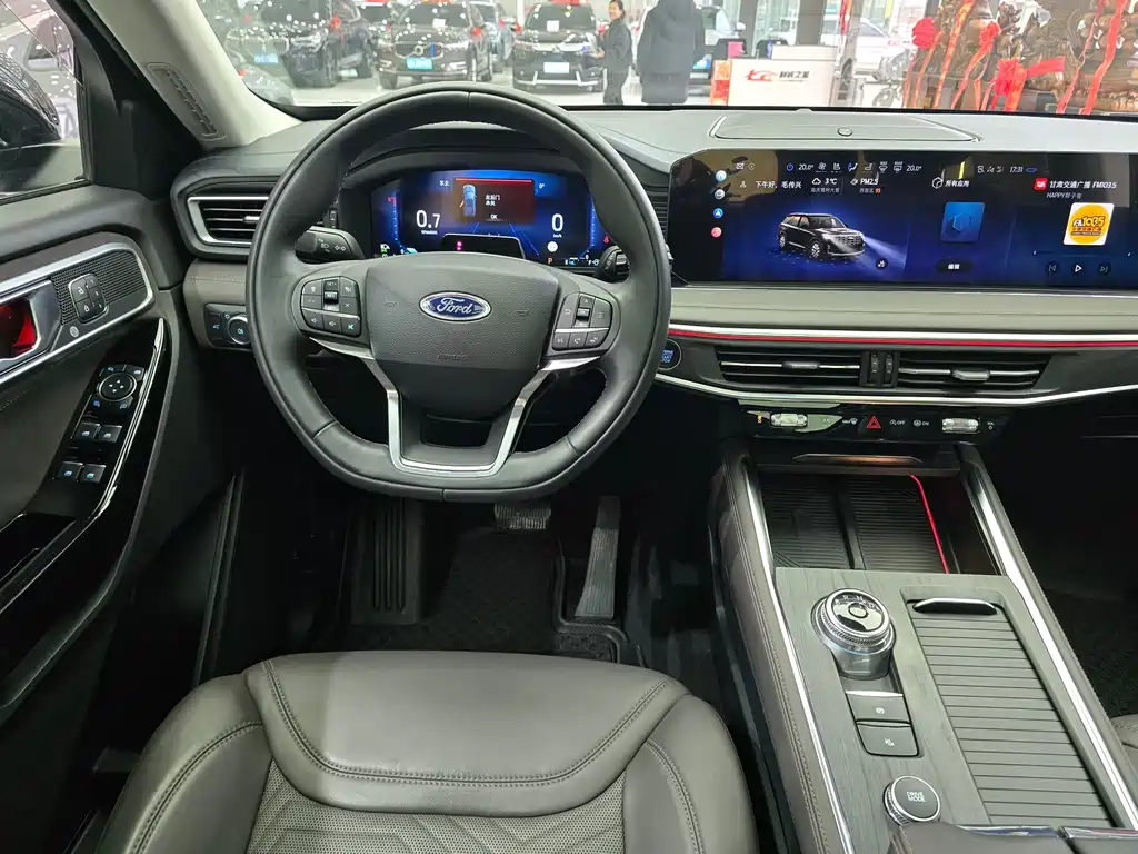 Ford Explorer 2025 — фото 11