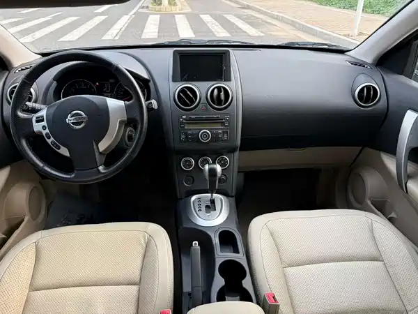 Nissan Qashqai 2011