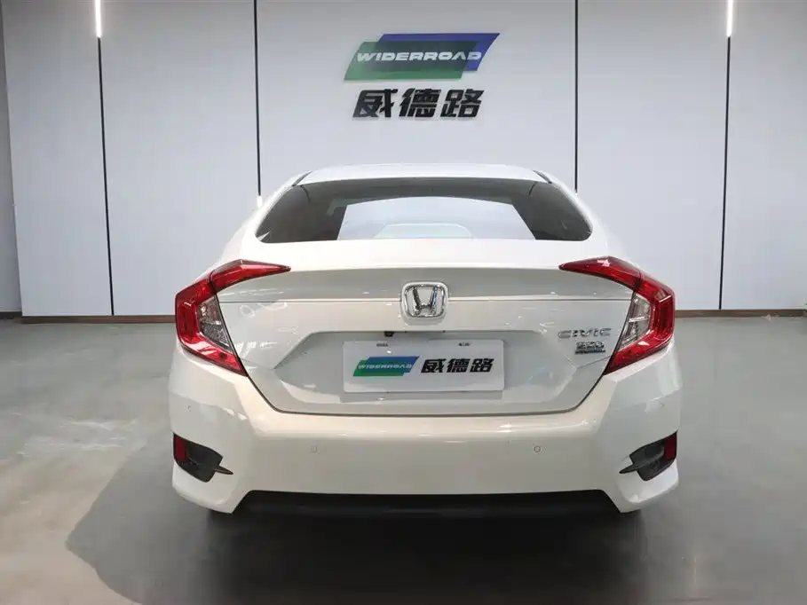 Honda Civic 2016 — фото 5
