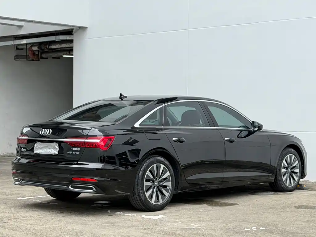 Audi A6L 2020 — фото 13