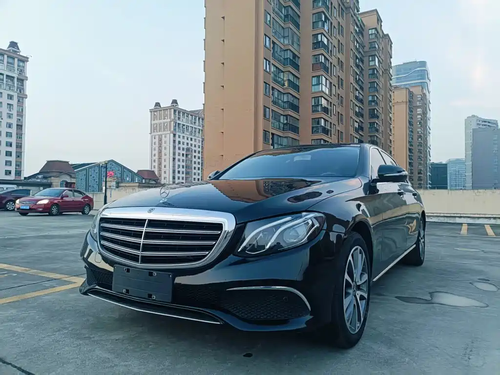Mercedes-Benz E-Class 2019 — фото 1