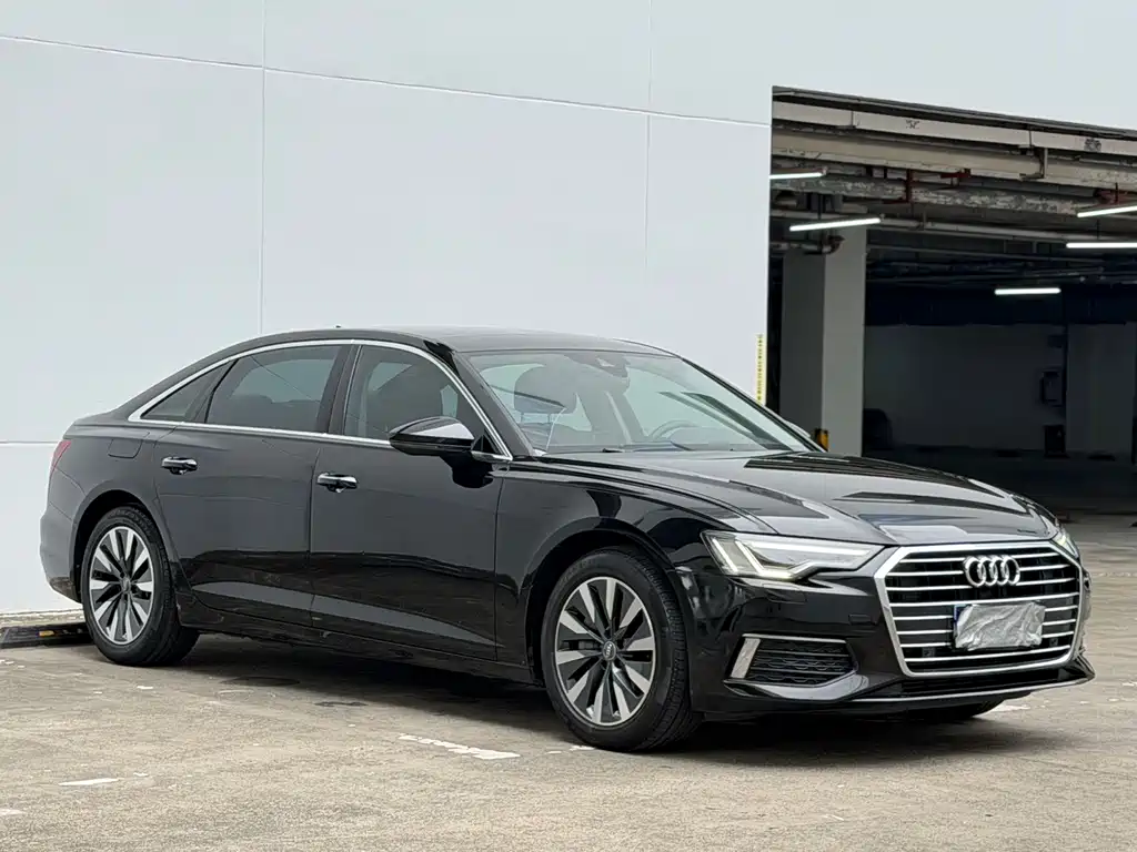 Audi A6L 2020