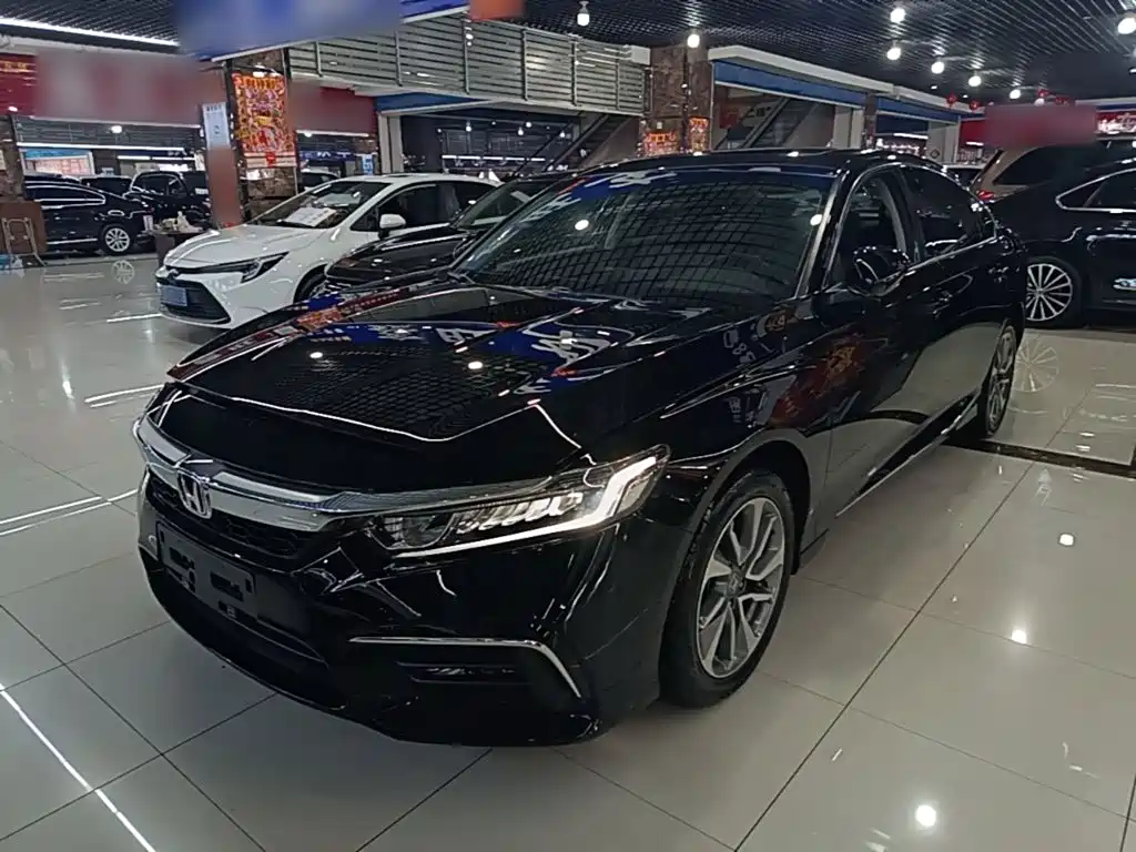 Honda Inspire 2020 — фото 2