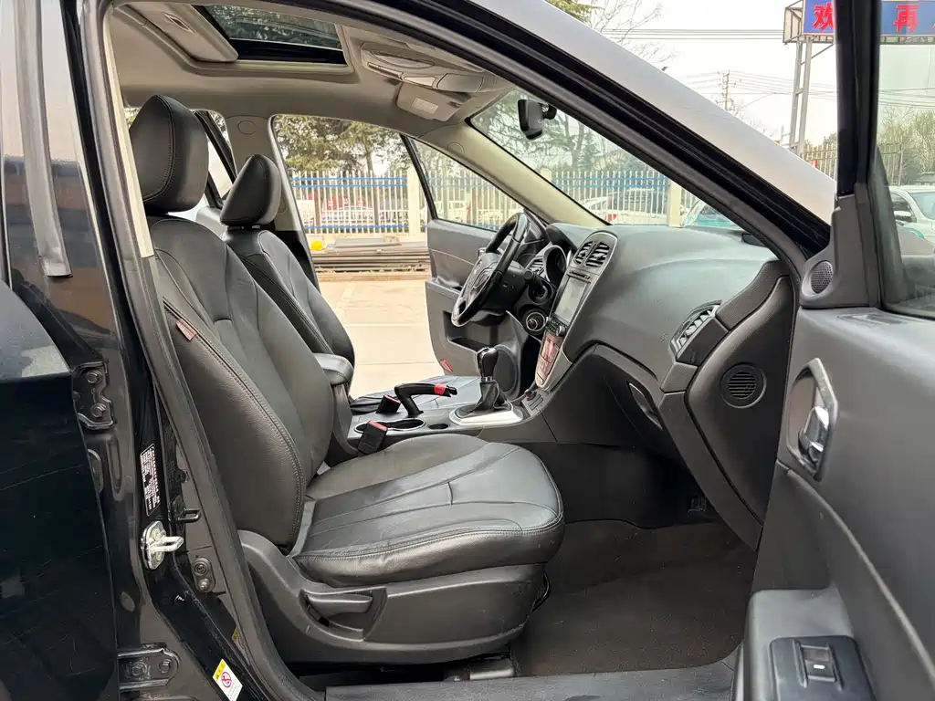 GAC Motor Trumpchi GS5 2014 — фото 6