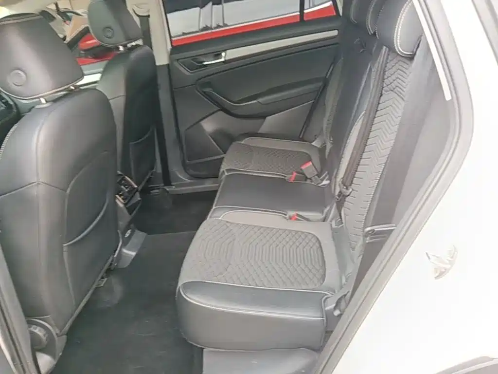 Skoda Kodiaq 2018 — фото 17