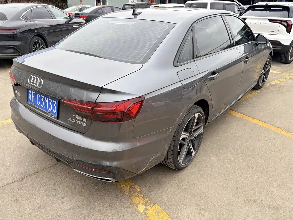 Audi A4L 2024