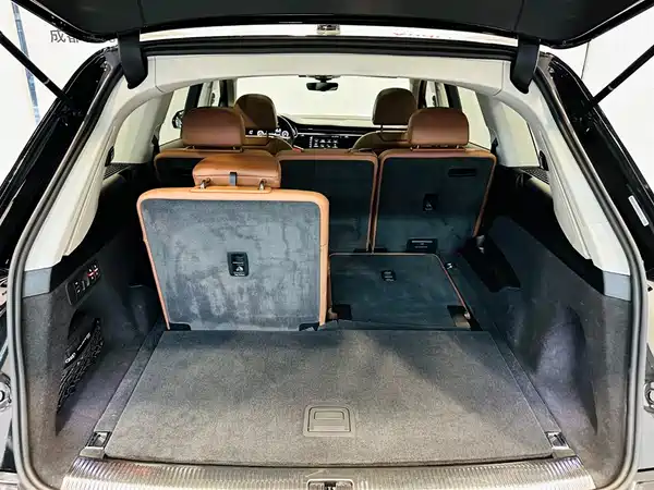 Audi Q7 2023