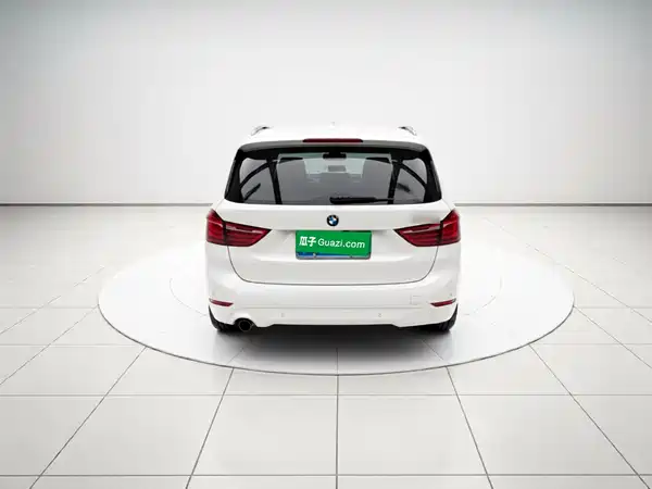BMW 2 Series Wagon 2018