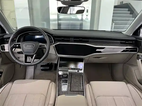 Audi A6L 2019