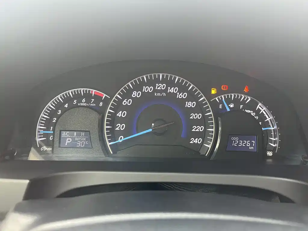 Toyota Camry 2015 — фото 27