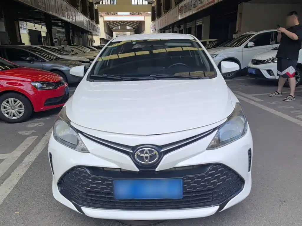 Toyota Vios FS 2017 — фото 3