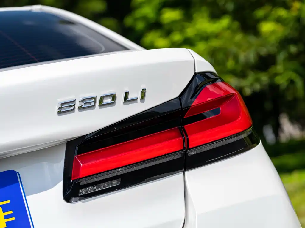 BMW 5 Series 2022