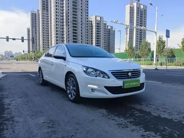 Peugeot 408 2016