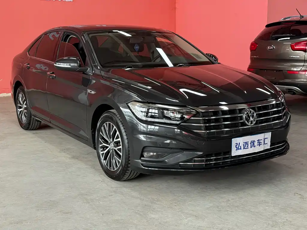 Volkswagen Sagitar 2021