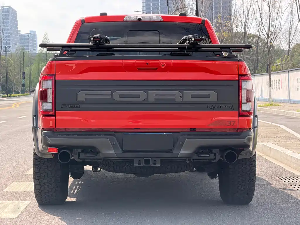 Ford F-150 Raptor 2023 — фото 19