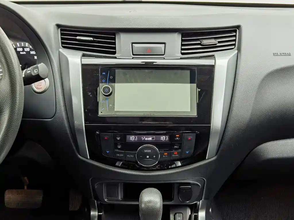 Nissan Terra 2020 — фото 12