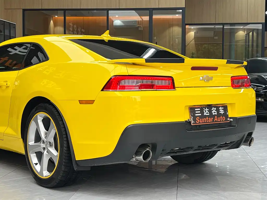Chevrolet Camaro 2015 — фото 16