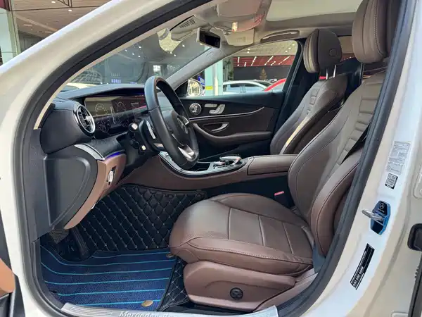 Mercedes-Benz E-Class 2018