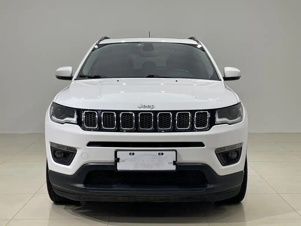Jeep Compass 2020 — фото 2