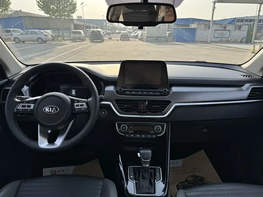 Kia Sportage 2021 — фото 9