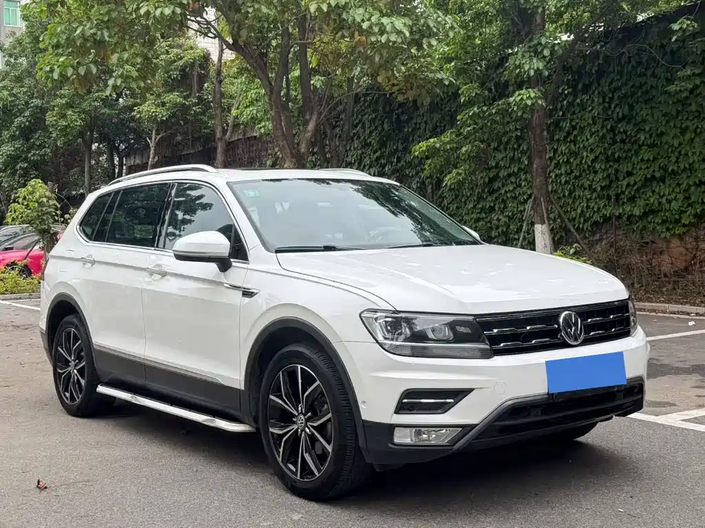 Volkswagen Tiguan L 2020 — фото 3