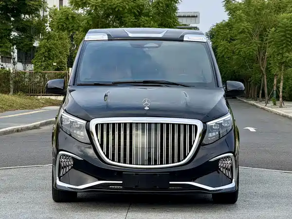 Mercedes-Benz Vito 2025