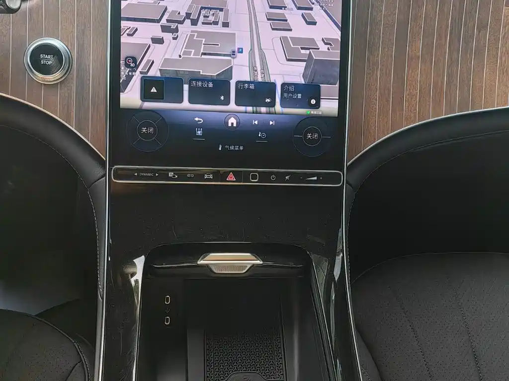 Mercedes-Benz EQE SUV 2025 — фото 10
