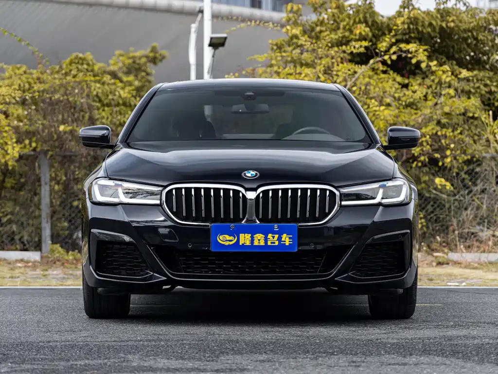 BMW 5 Series 2023