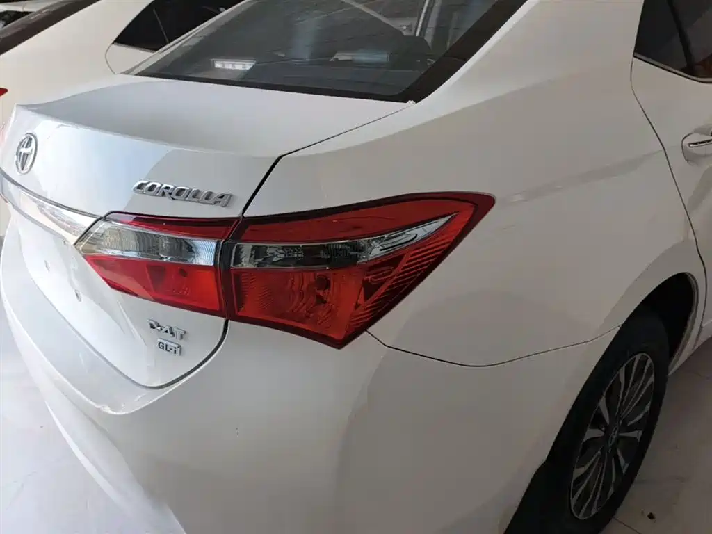 Toyota Corolla 2019 — фото 8