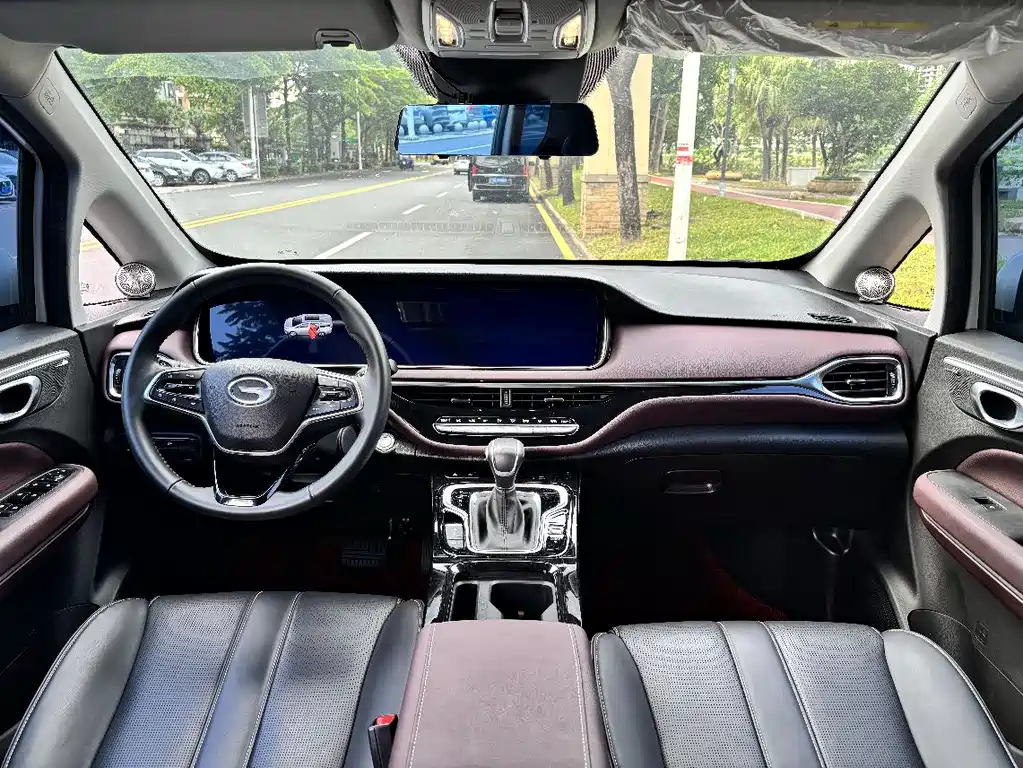 GAC Motor Trumpchi M6 2025 — фото 5