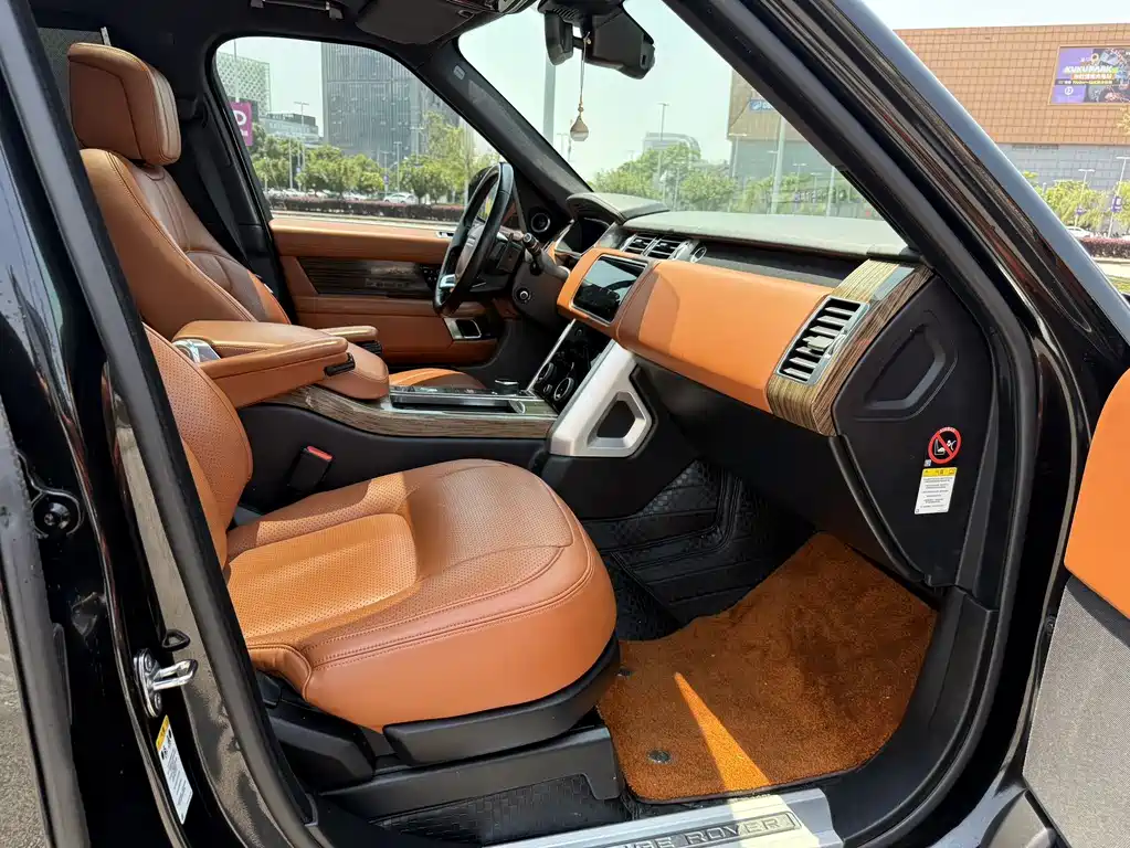Land Rover Range Rover 2019 — фото 10