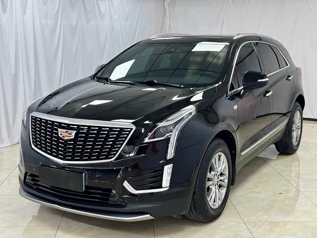 Cadillac XT5 2022 — фото 1