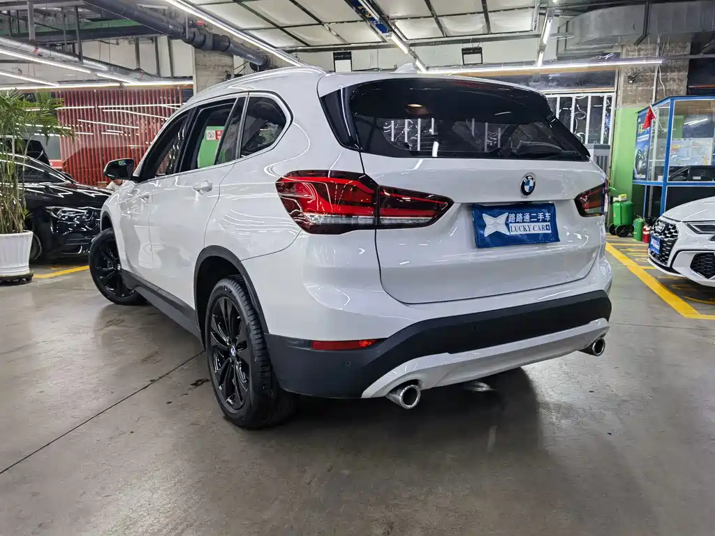 BMW X1 2020 — фото 6