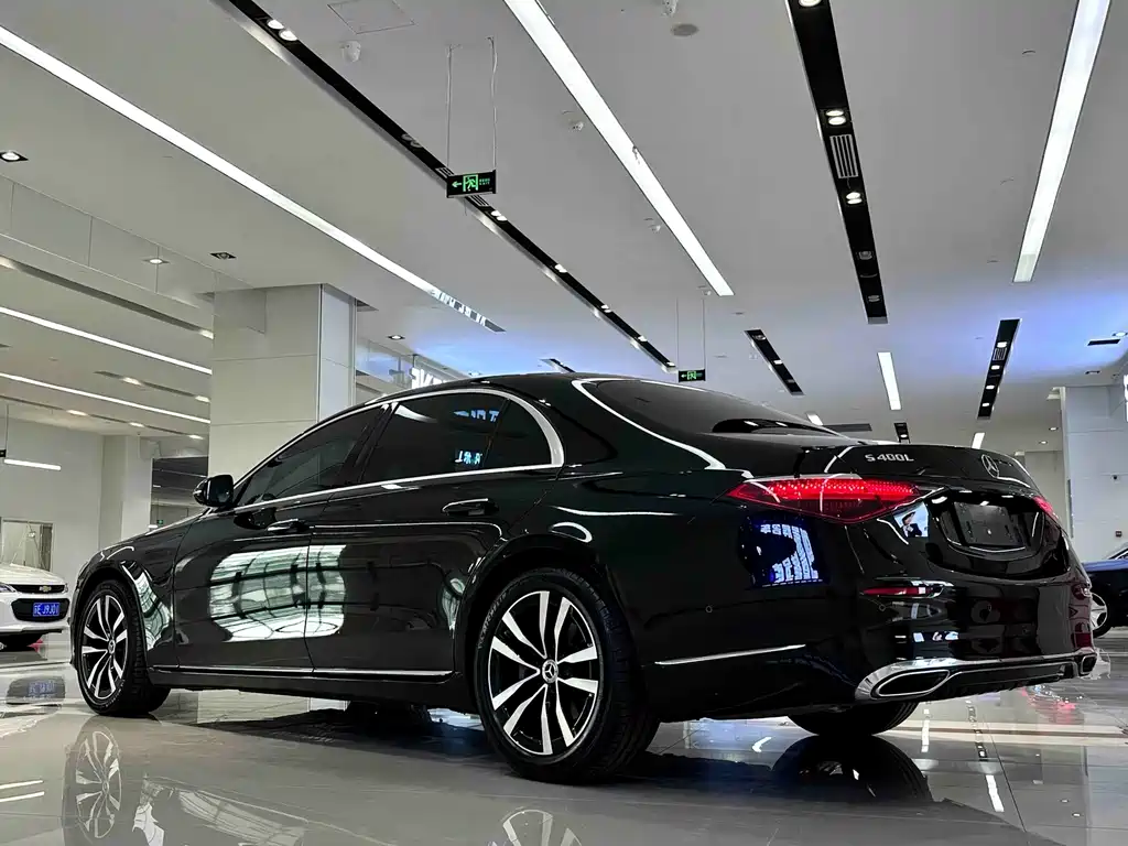 Mercedes-Benz S-Class 2023 — фото 12